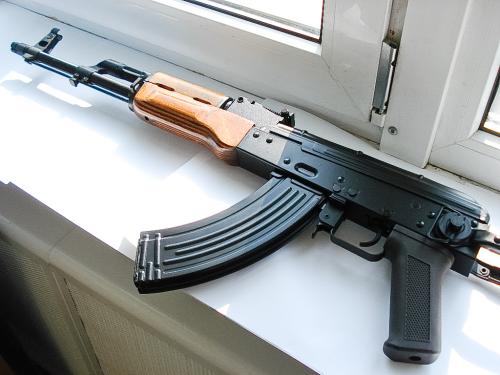 магазин в шахте привода CYMA AKMS магазин в шахте привода CYMA AKMS