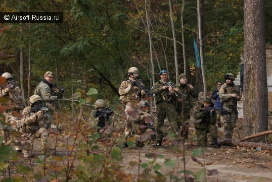 военные на блокпосту военные на блокпосту