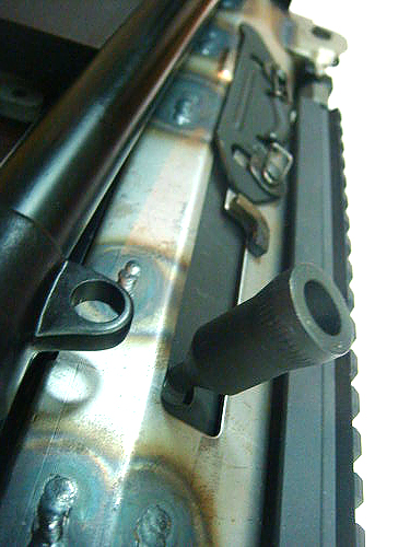 имитайия затвора FN FNC от ICS имитайия затвора FN FNC от ICS